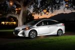 Toyota Prius Prime 2016 года (NA)